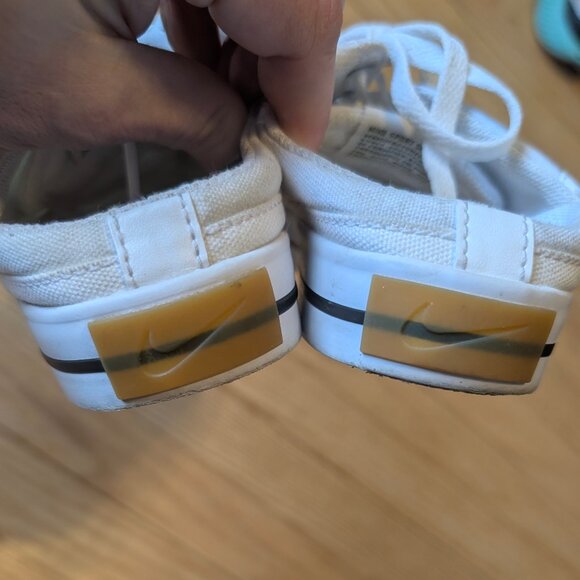 EUC Nike Women's 6 Court Legacy Mule sneakers white canvas slip on shoes slides - Picture 7 of 12